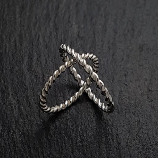 [대박할인]은92.5% 꼬임 반지