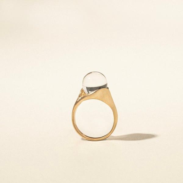 Clear Quartz 001 Gold Ring