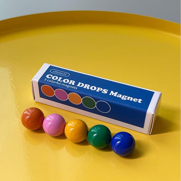 Color drop magnet set