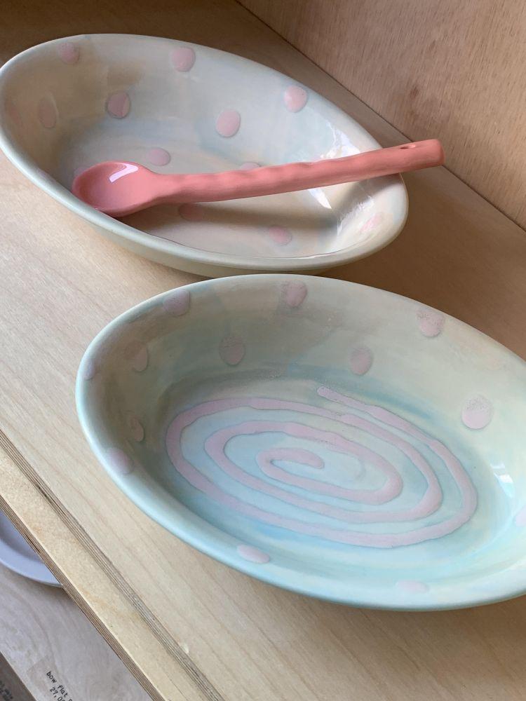 Polka puff oval bowl 2 type : nutceramic