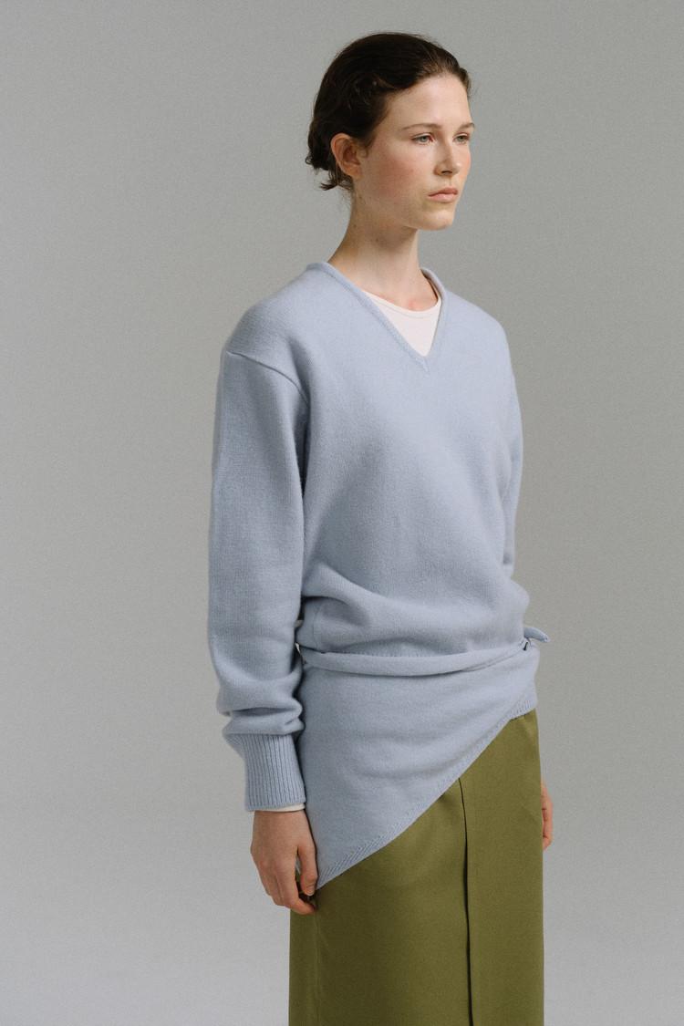 [2차 재입고] pipe v-neck knit (sky blue)