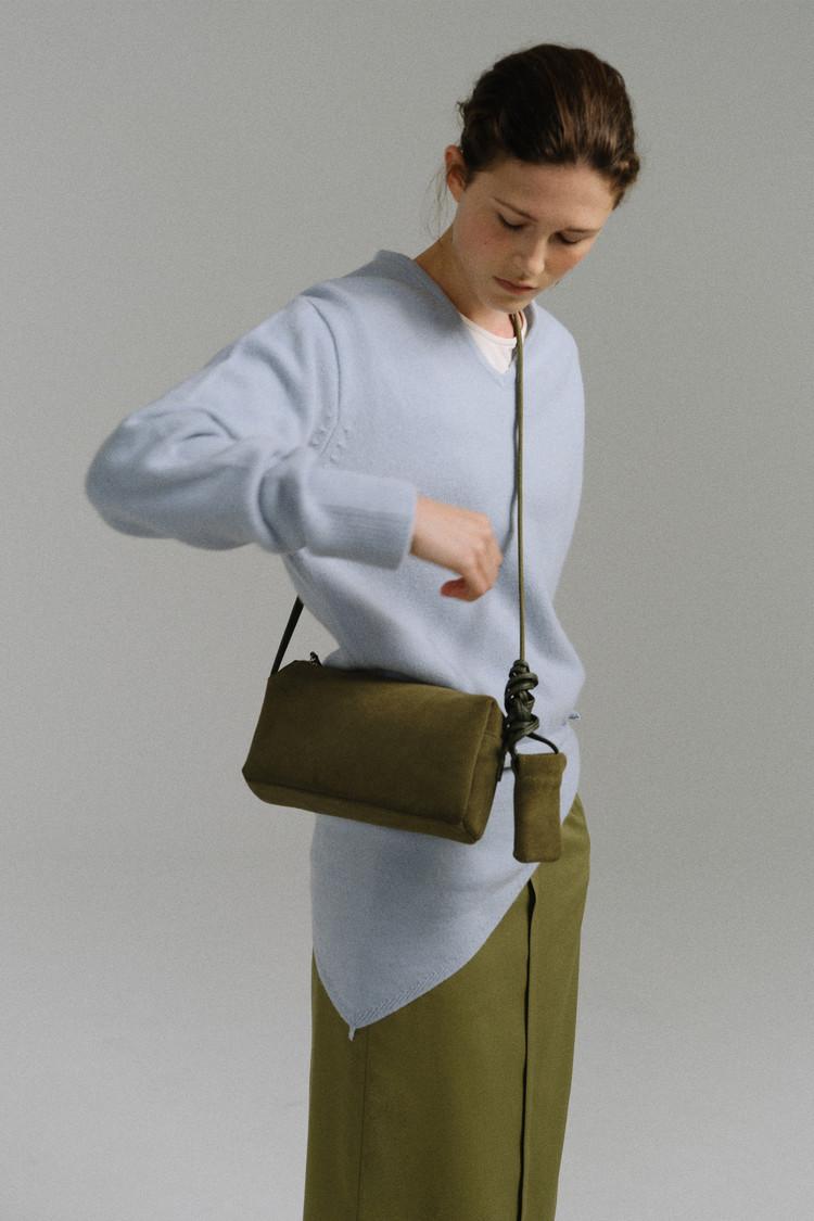 linger bag  (suede olive)