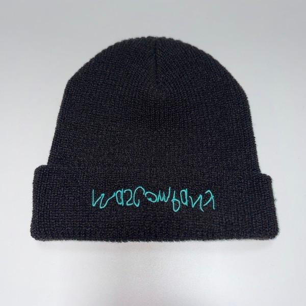 Flip logo beanie (black)