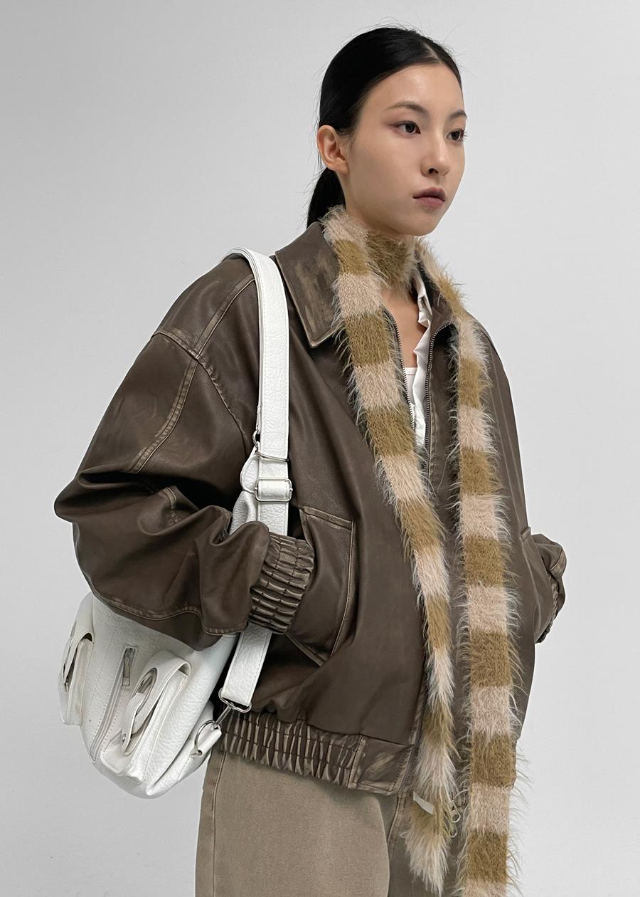 블랙업 아르케 헤어리 머플러