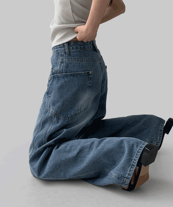 매니크 로니츠 커브드 데님 팬츠