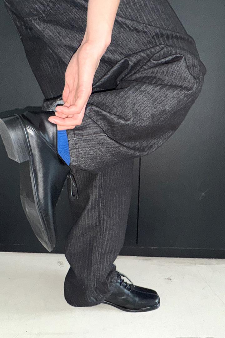 베르크서울 HERRINGBONE NON-FADE PANTS