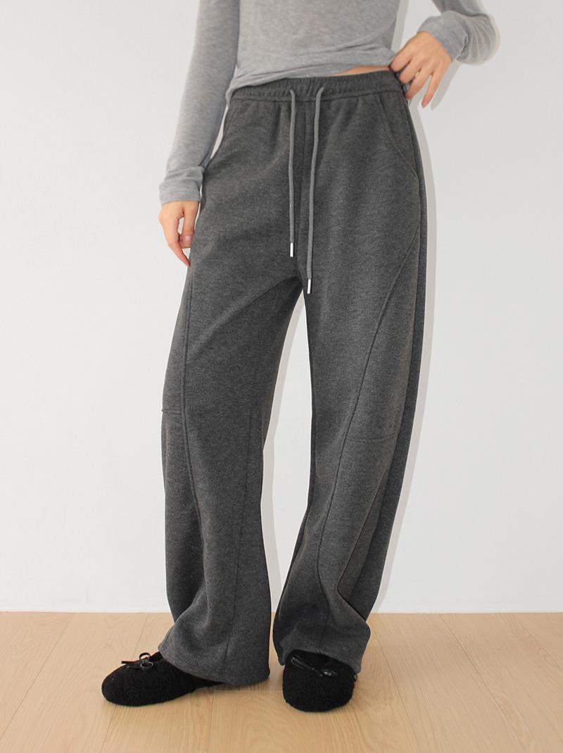 아케 (안감기모) CURVE SEAM SWEATPANTS (3color!)