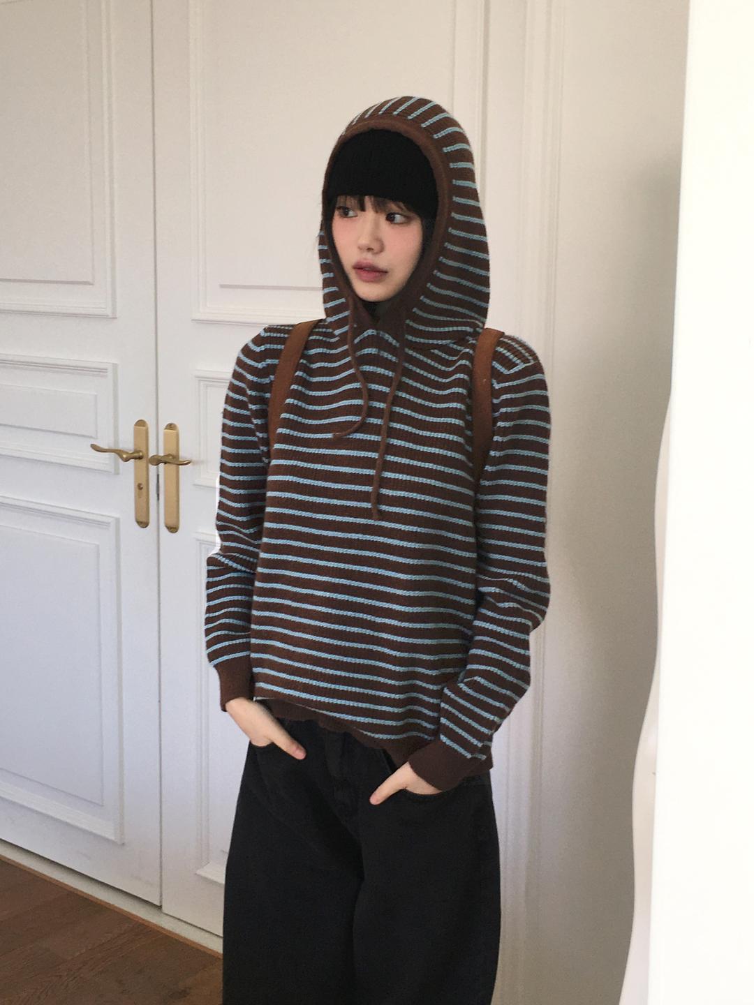 원더원더 나키타 스트라이프 후드 니트