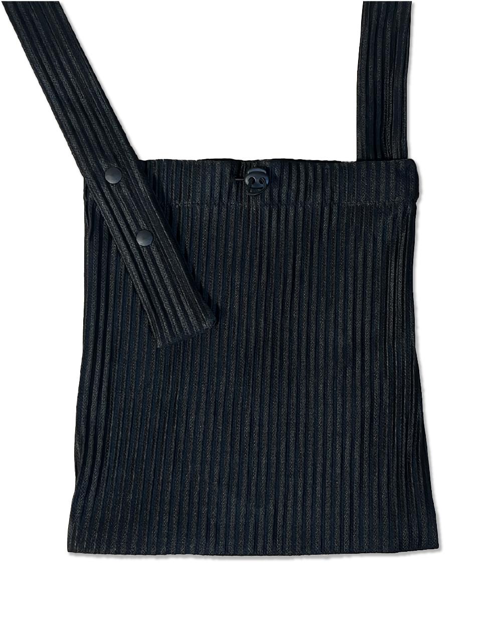 TWO BUTTON PLEATS BAG (BLACK)