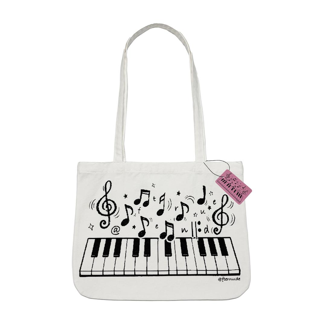 PIANO BAG (IVORY)