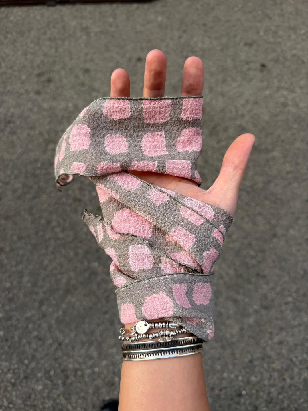 HUCHUKARU MASHMALLOW SCARF