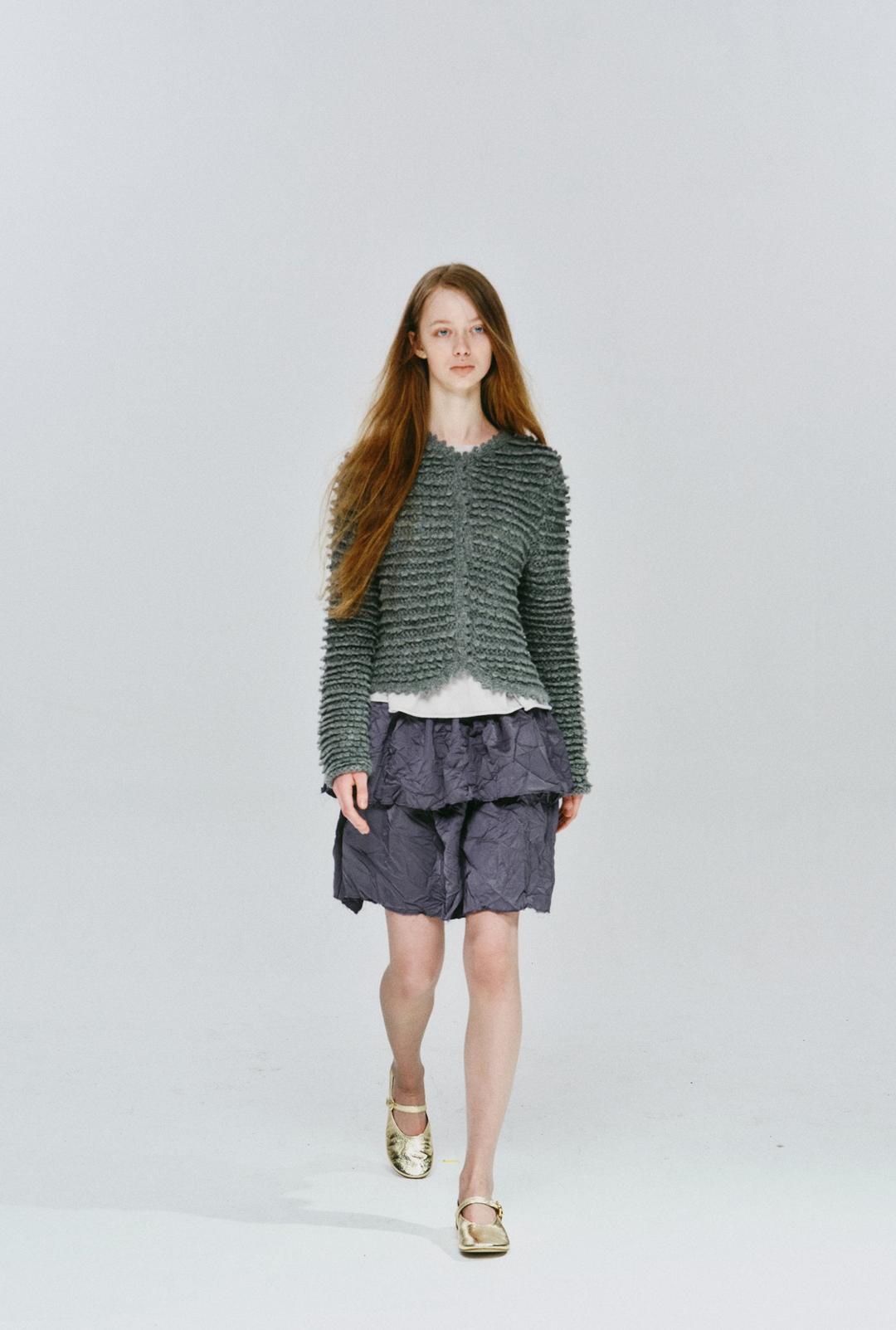 WRINKLED TIERED SKIRT (DARK GREY)