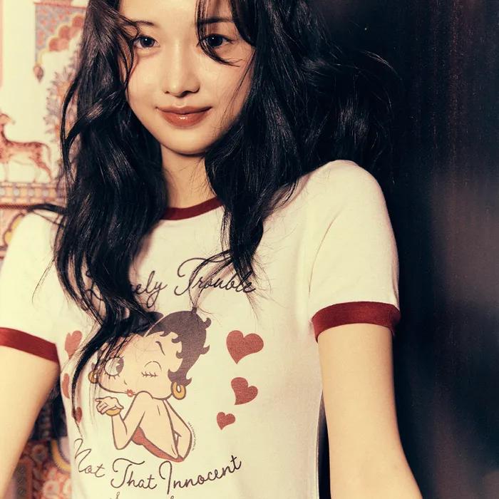 베티붑 스윗 쎄시 타이트 링거 반팔티_아이보리