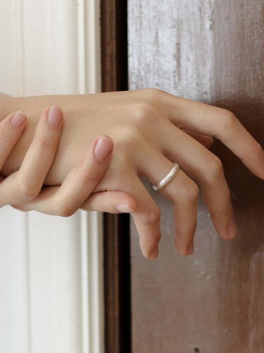 Wallpaper ring (slim)