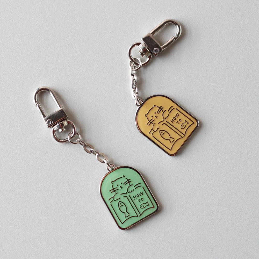 CBB holder 03 book cat