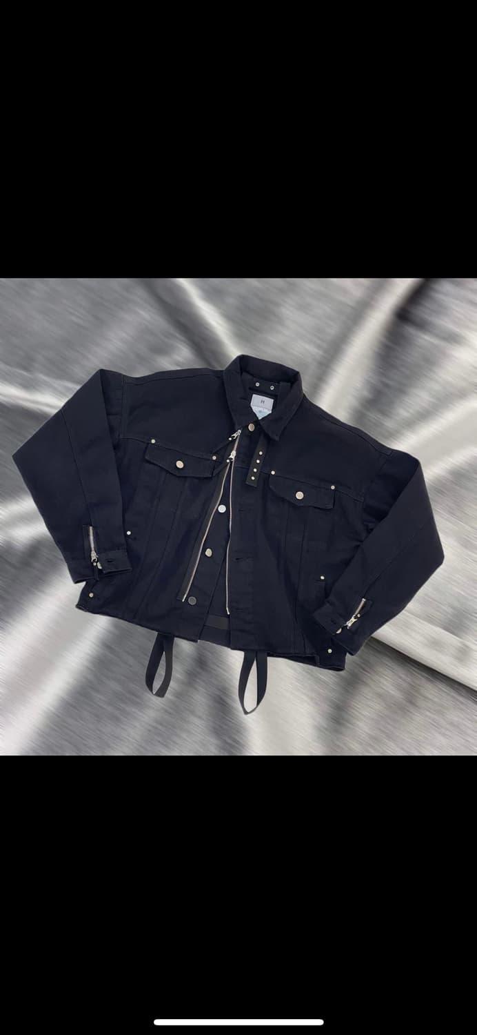 헤아 크롭 트러커자켓 2사이즈 | 후루츠패밀리