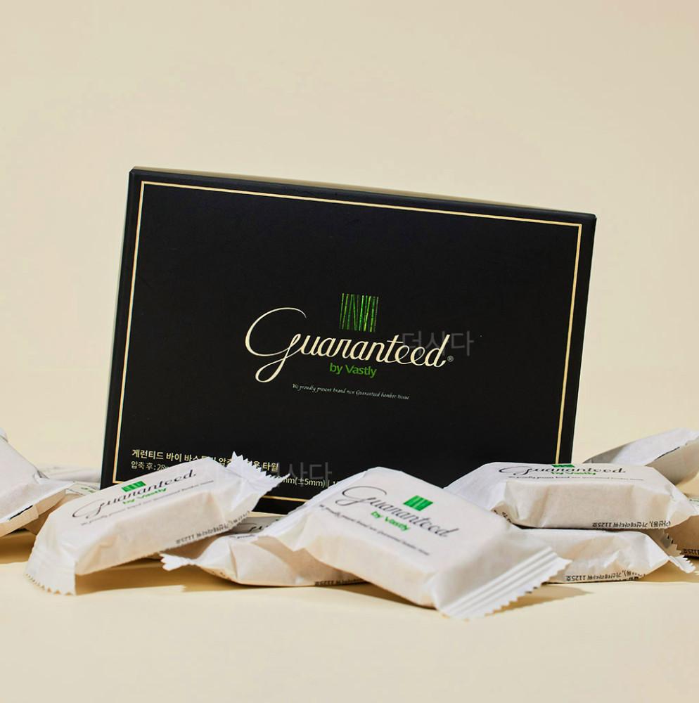 게런티드 바이 바스틀리 빨아쓰는 마른 친환경 대나무 압축타올 물티슈 10개입 박스형  휴대용 캠핑 여행 골프 코인 수건 마른 티슈