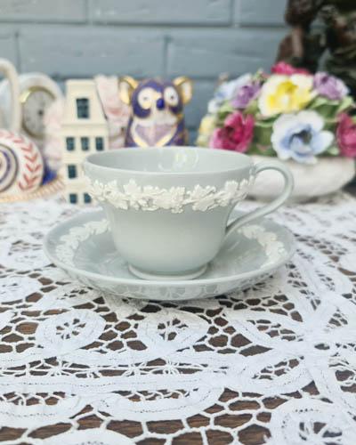 웨지우드 퀸즈웨어 크림 온 그레이 티잔 듀오