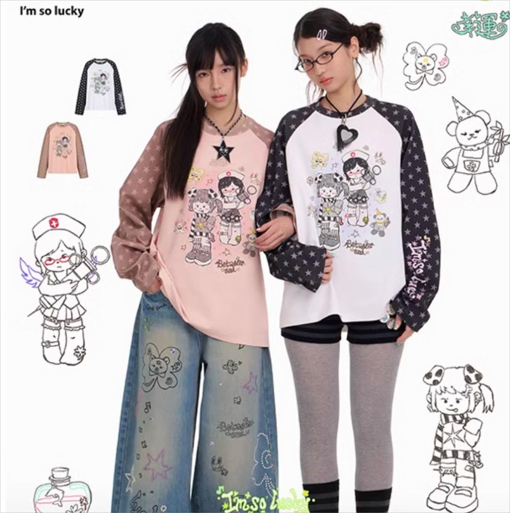 BETWEENAND 일러스트 프린트 스타 래글런 슬리브 긴팔 탑