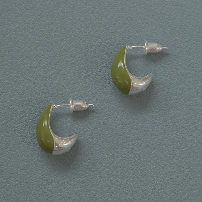 Olive Curve Earrings