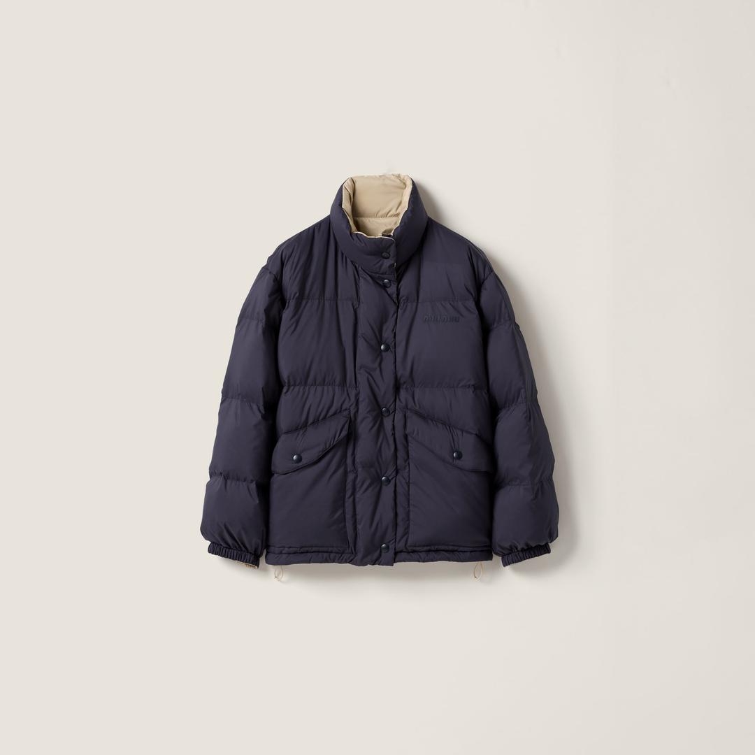 Reversible technical pongé down jacket