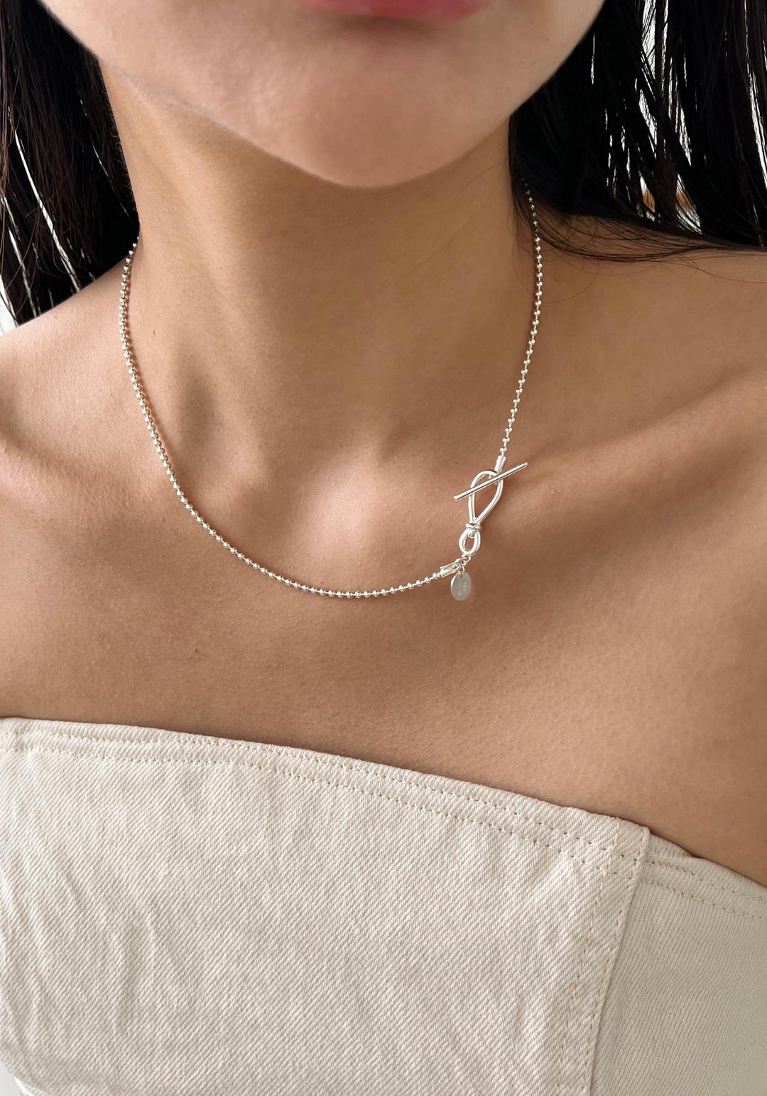 Knot toggle ball necklace