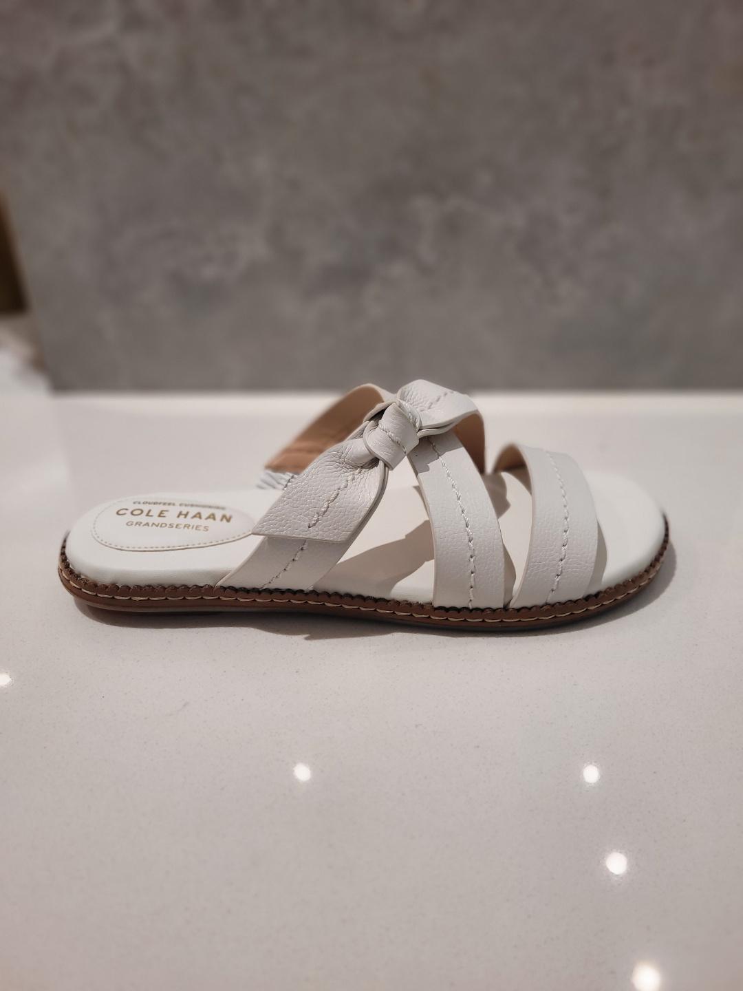 [콜한]여성 화이트 소가죽 슬리퍼 CHSO2E204WT