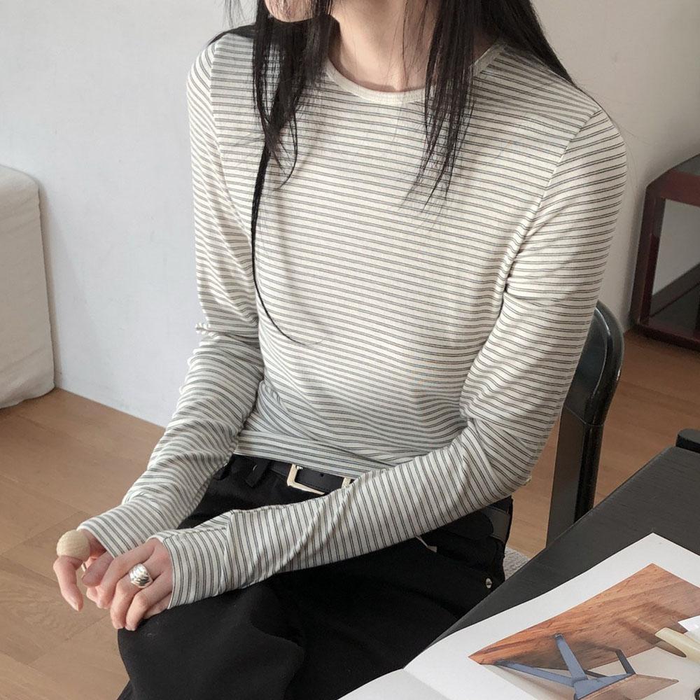 라닉유 26ss 르버터 모노 스트라이프 라운드 긴팔 티셔츠 레이어드 슬림핏