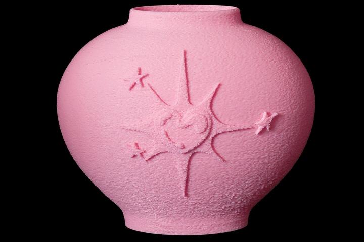 Decorative vase.I