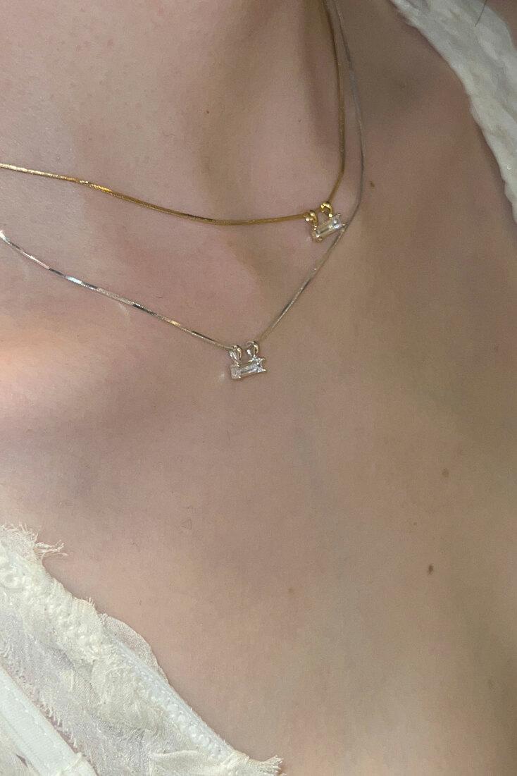 Baguette Sway Necklace