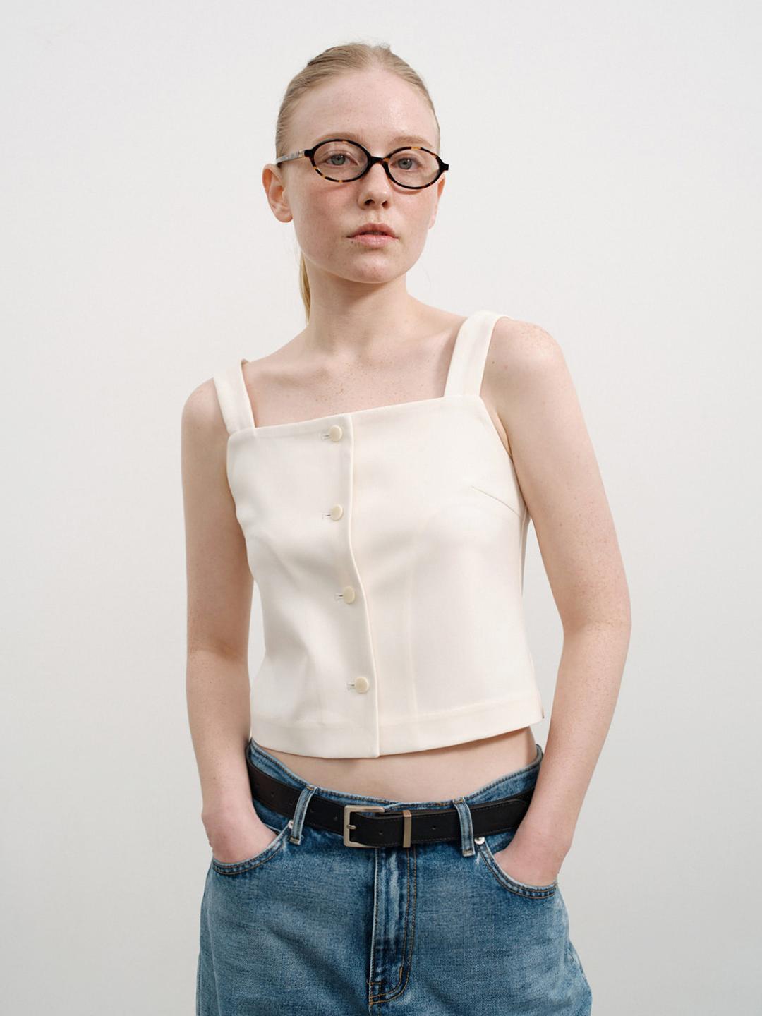 Square button sleeveless top