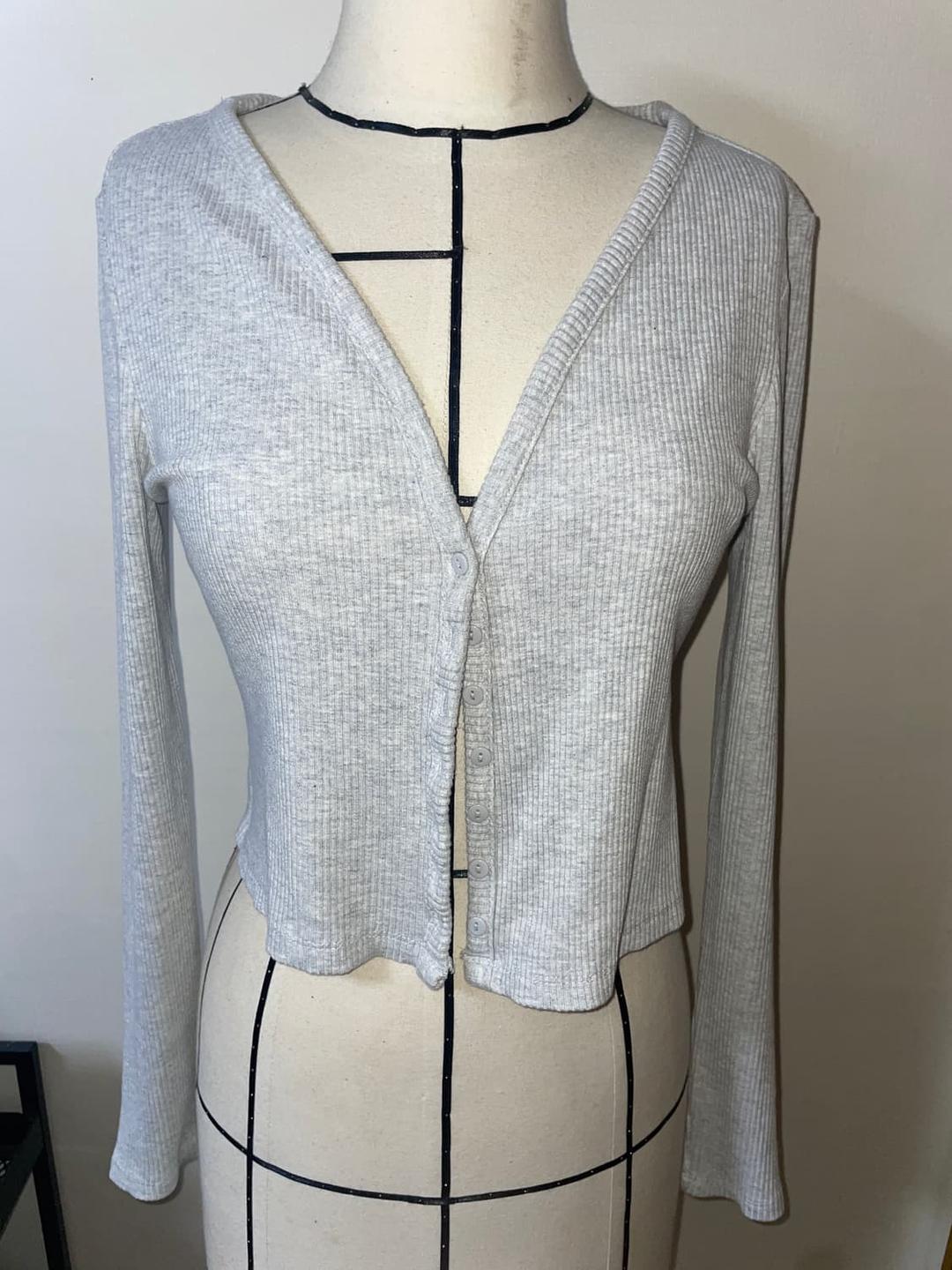 H&m crop Cardigan | 후루츠패밀리