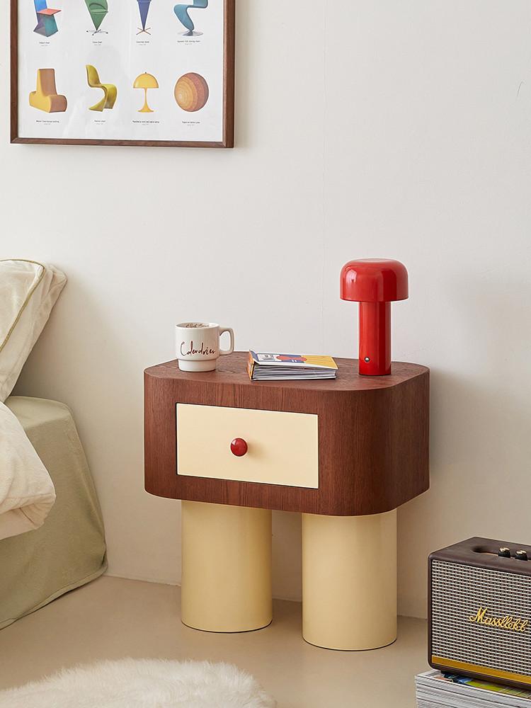 Chubby Wood Table 협탁 사이드테이블