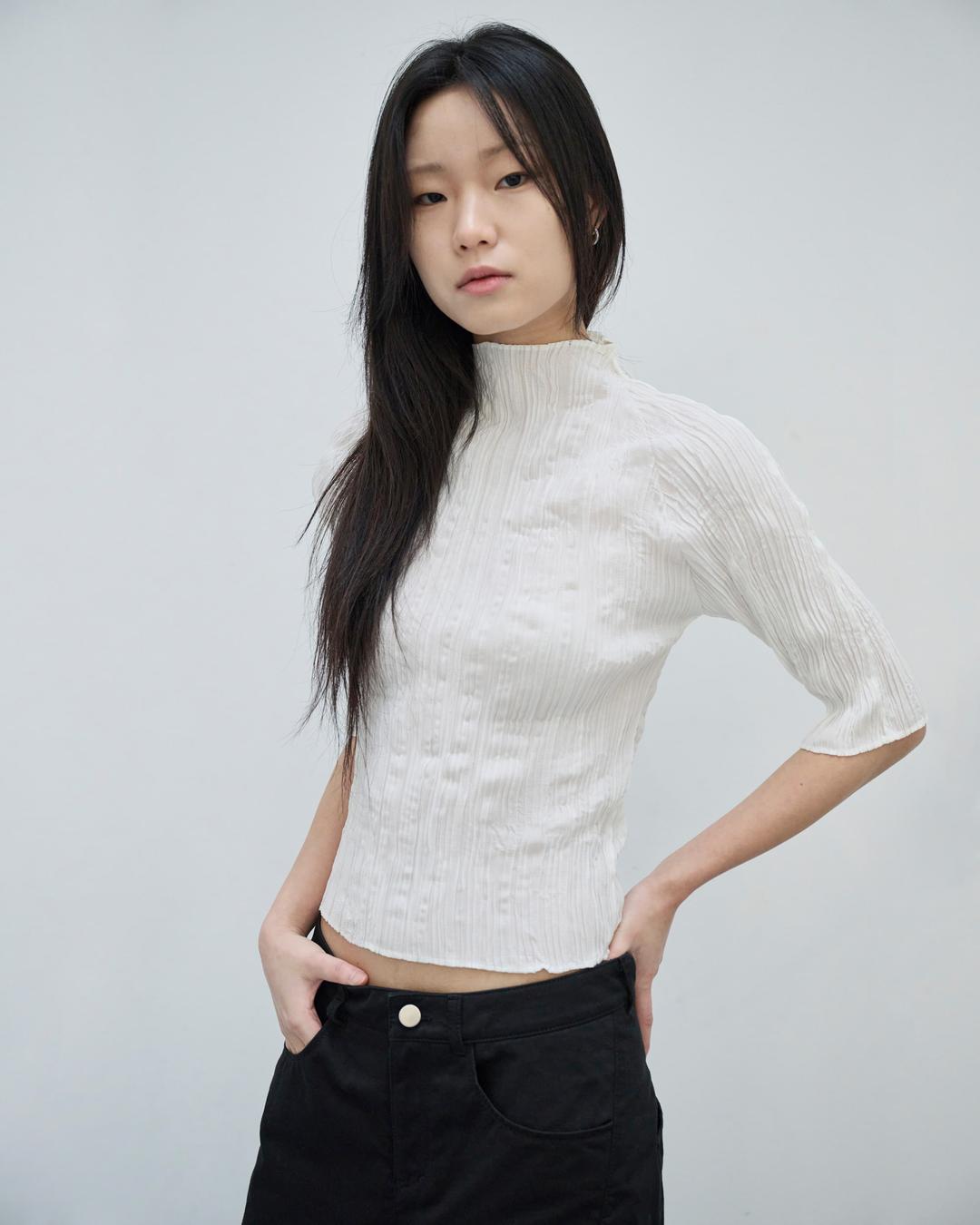 (Top) Double pleats top (ivory)