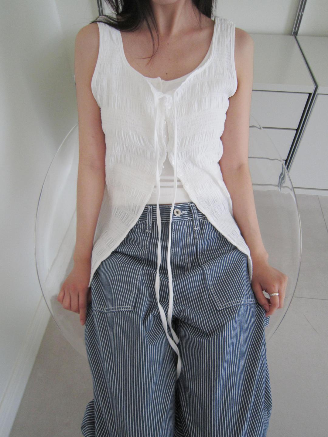 세이지블루 wrinkle long sleeveless blouse