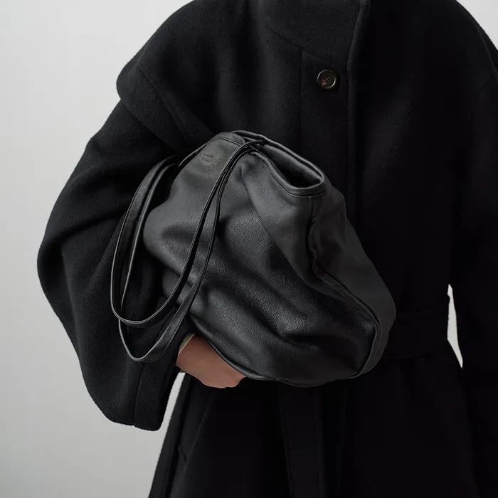 브리즈 쇼퍼 워싱 레더 백_black