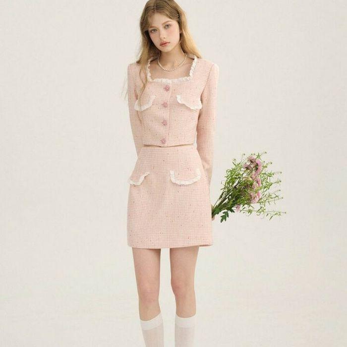 피오니 러플 트위드 투피스