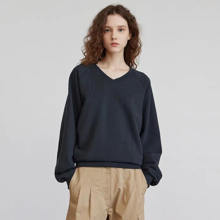 브이넥 레글런 맨투맨 CH