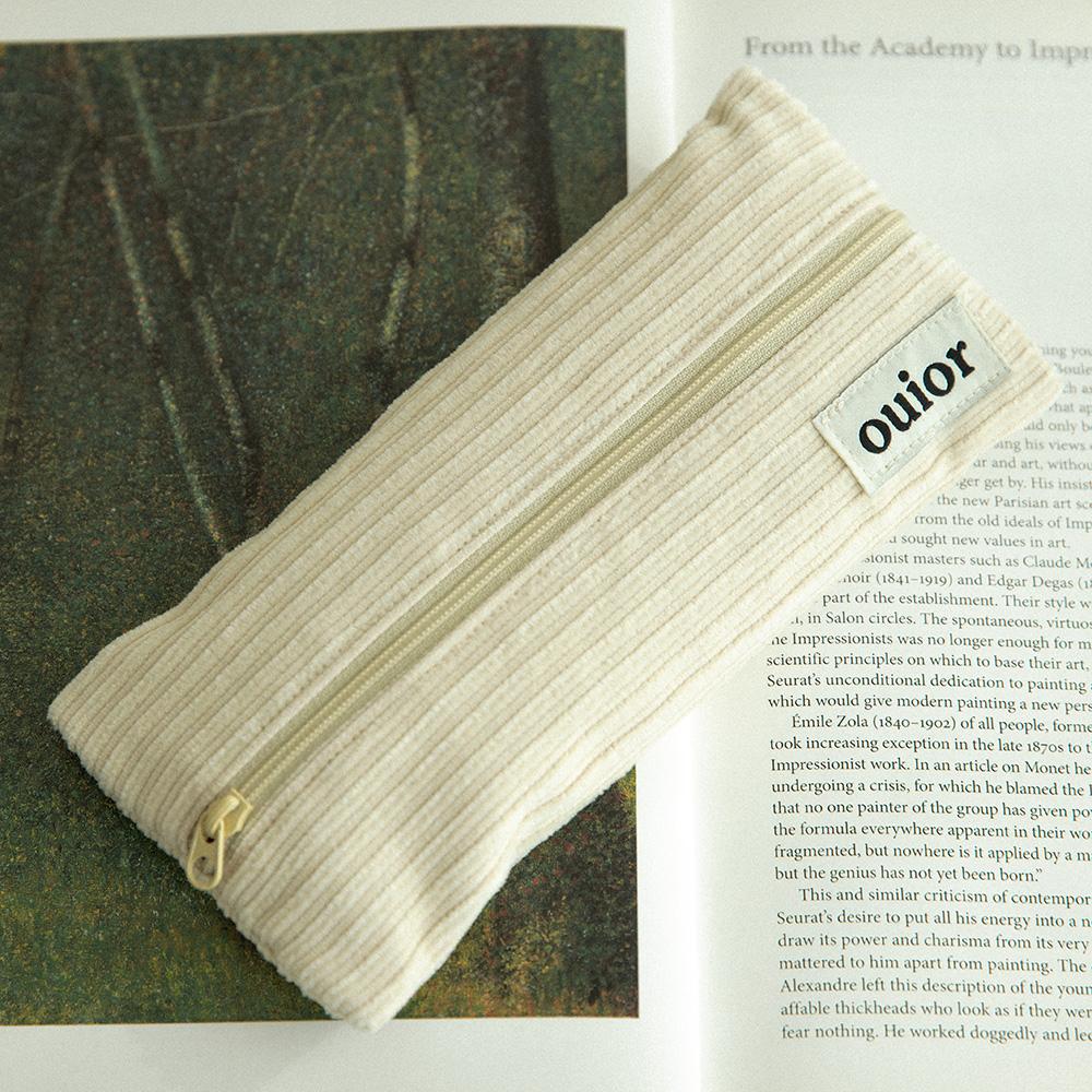 flat pencil case - corduroy vanilla cream (middle)