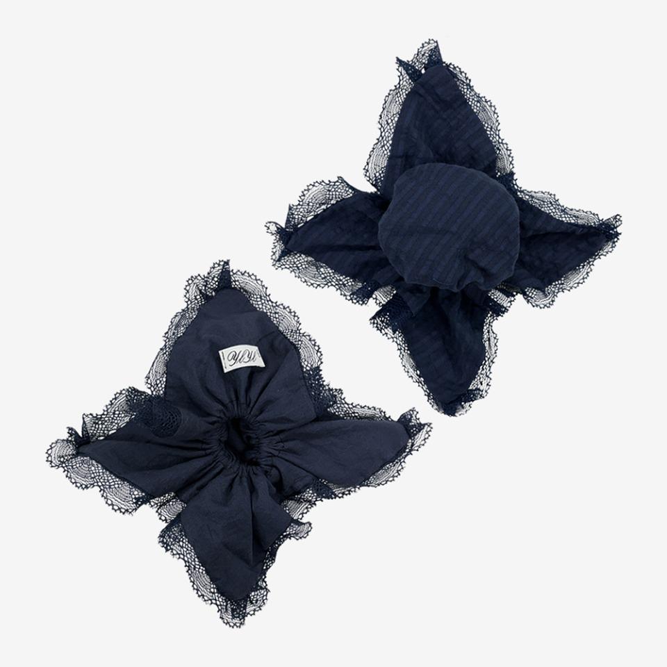 Lingerie bun cover, GRAPE
