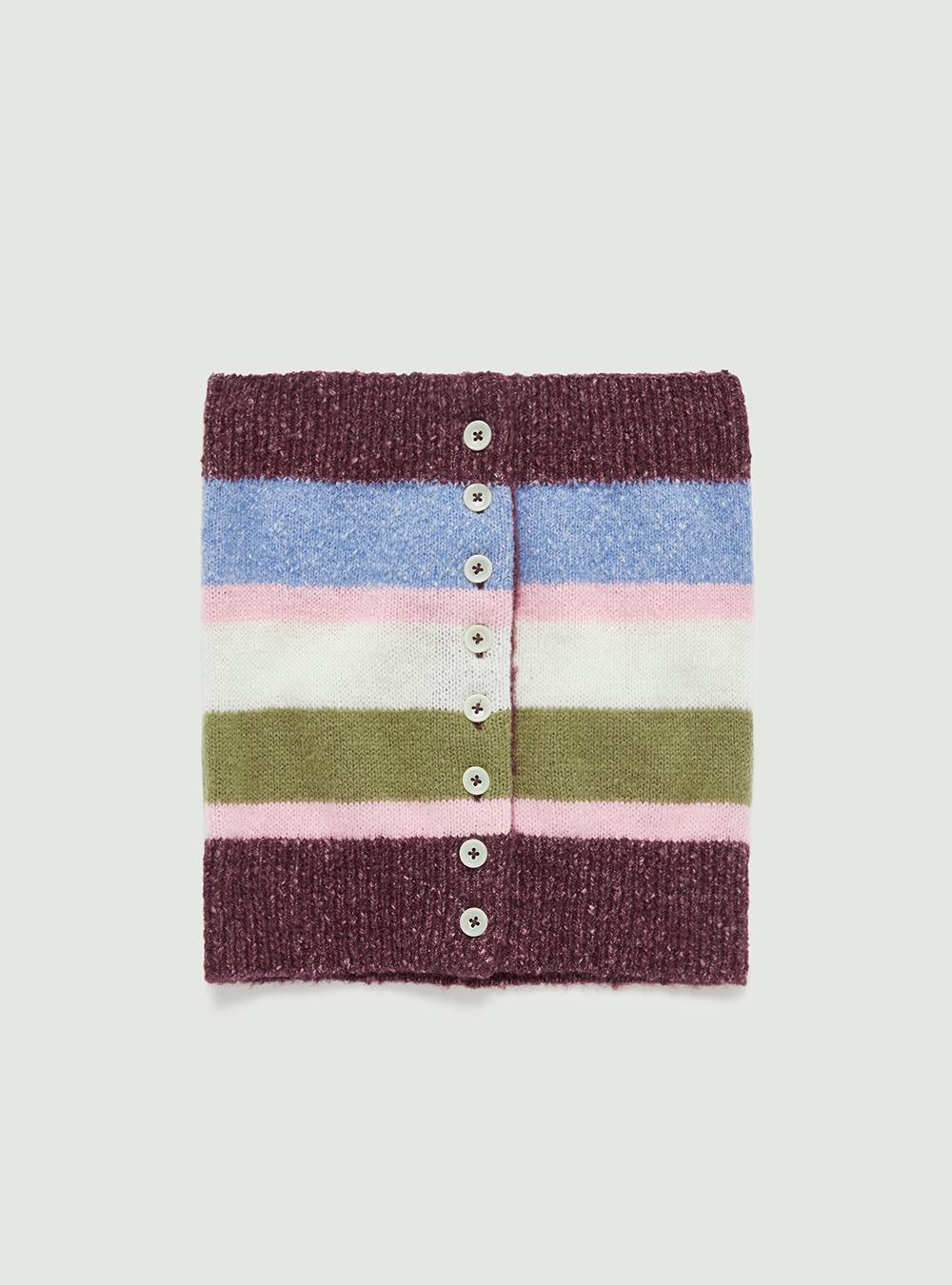 Stripe knit vest. Wine