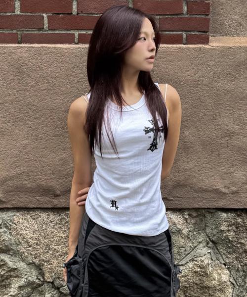 고딕 크로스 탱크탑_아이보리