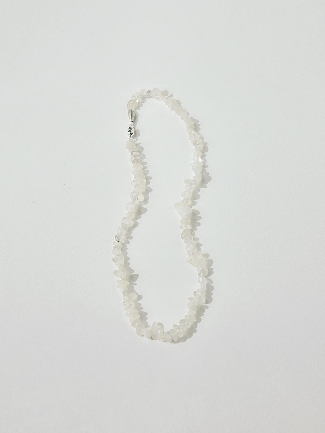 moonstone choker (ivory)