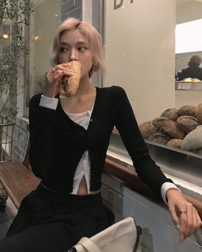 데이즈 레이어드 버튼 티셔츠