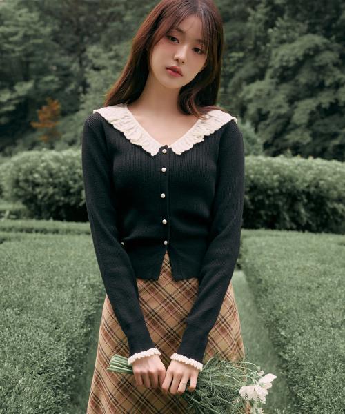 FRILL COLLAR CARDIGAN BLACK