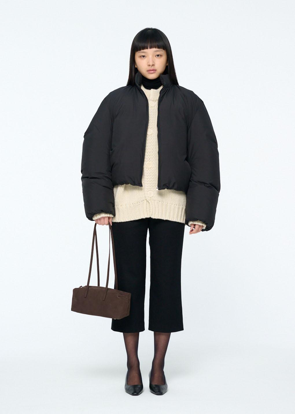cropped down puffer, black