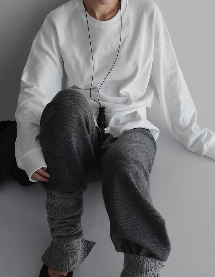 [by LAROOM] 윈터보이티셔츠