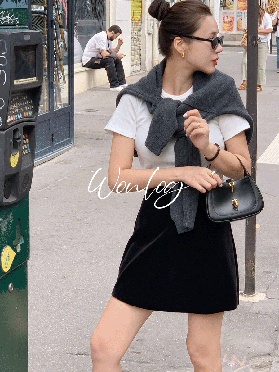 원로그 [연말룩🎄/S-L size] WONT 벨벳 미니 스커트