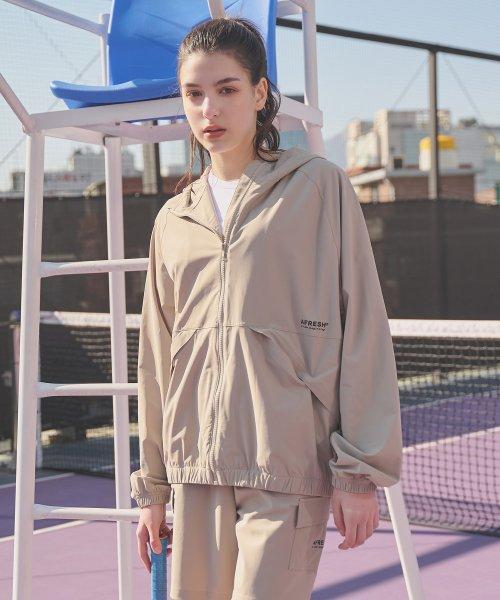 에어스트레치 후드 집업 자켓_샌드베이지 바람막이