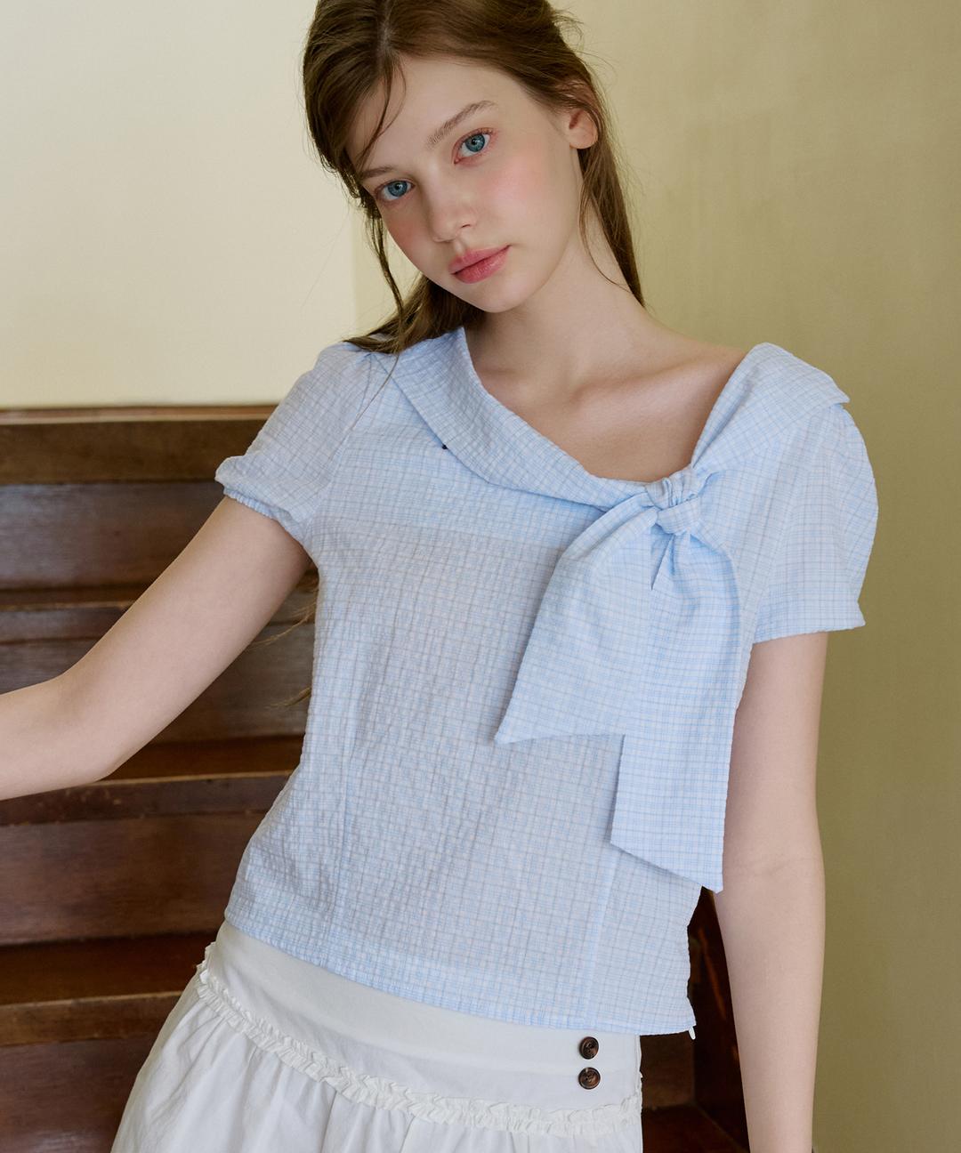 Salty Ribbon Half Blouse (Sky Blue)